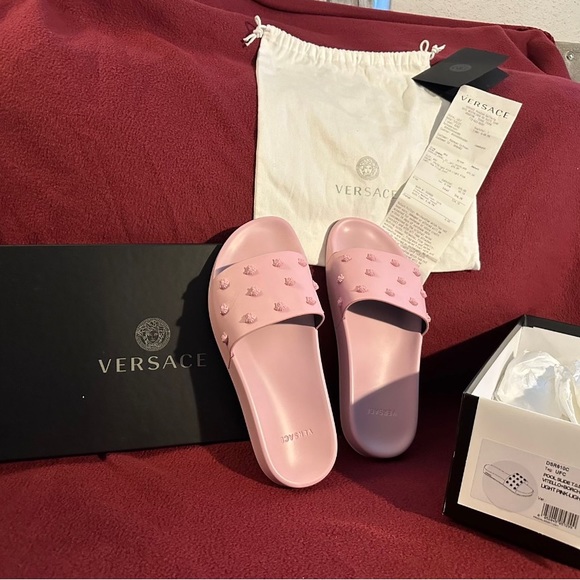 versace slides - Picture 9 of 10